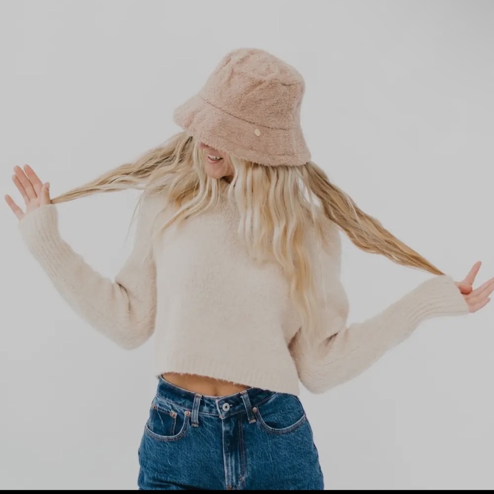 Mindy Bucket Hat